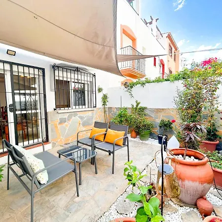 Townhouse With Arabic Pool And Close To The In * Estepona