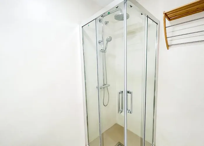 Townhouse With Arabic Pool And Close To The In Estepona