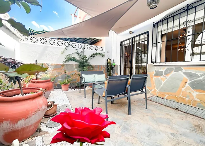 Townhouse With Arabic Pool And Close To The In Holiday home