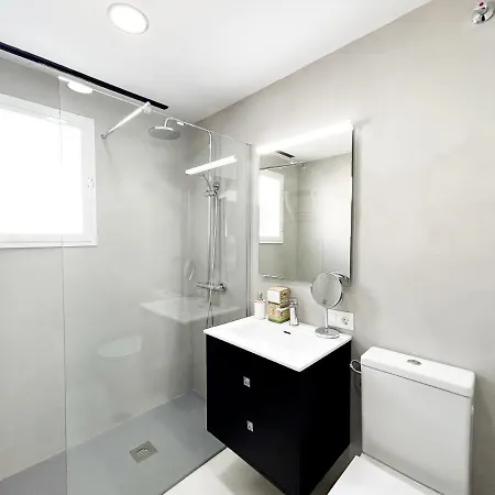 別荘 Townhouse With Arabic Pool And Close To The In