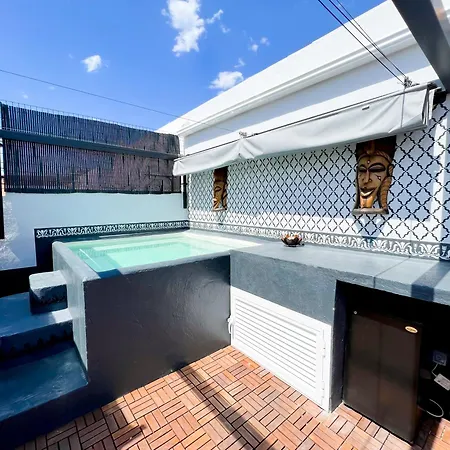 別荘 Townhouse With Arabic Pool And Close To The In