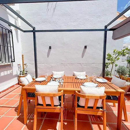 Townhouse With Arabic Pool And Close To The In 別荘