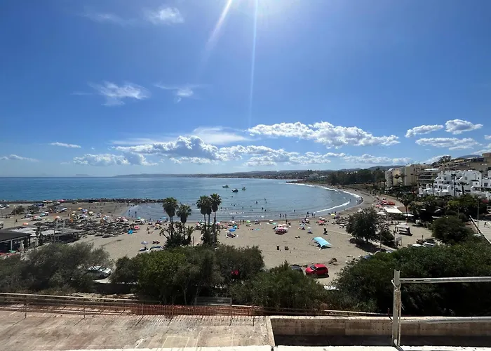 Townhouse With Arabic Pool And Close To The In *