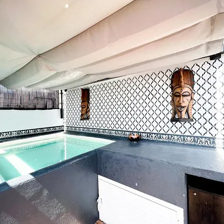 Townhouse With Arabic Pool And Close To The In *